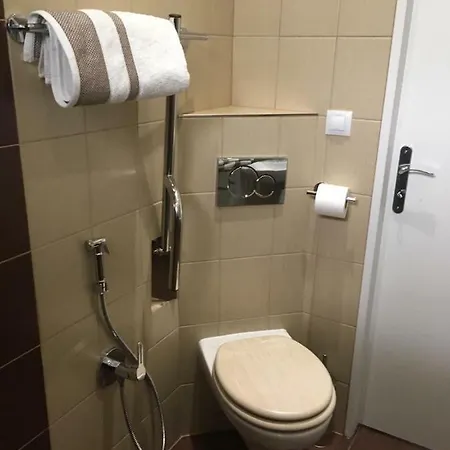 Apartment Vertigo Карлові Вари Екстер'єр фото