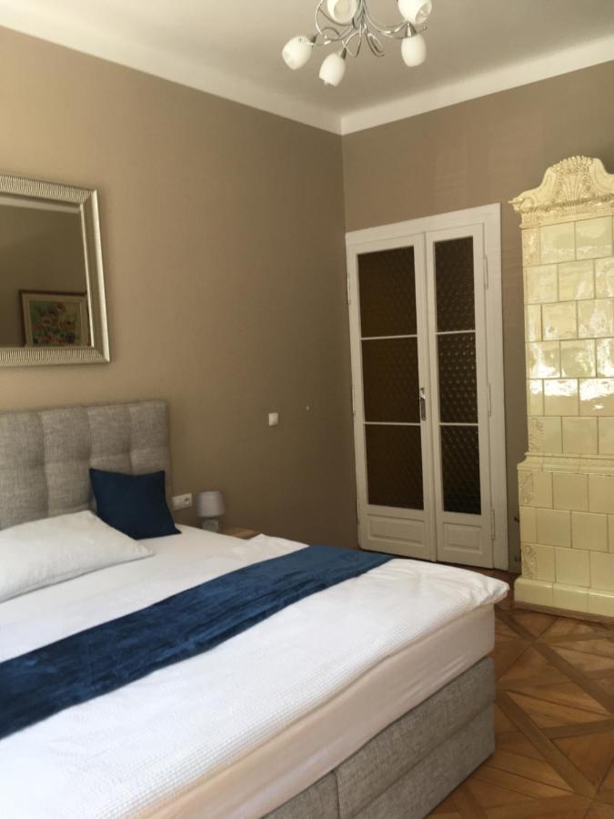 Vertigo Apartment