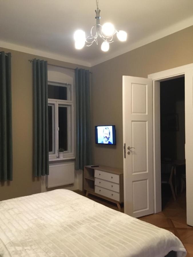 Vertigo Apartment